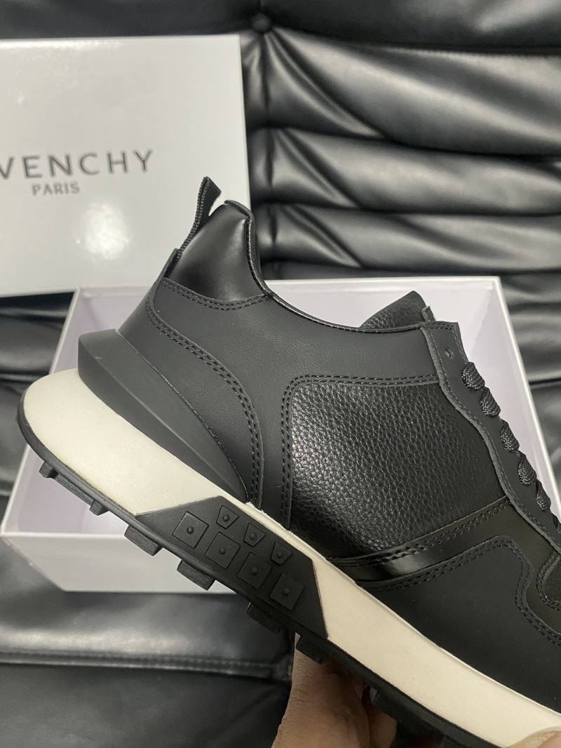 Givenchy Sneakers